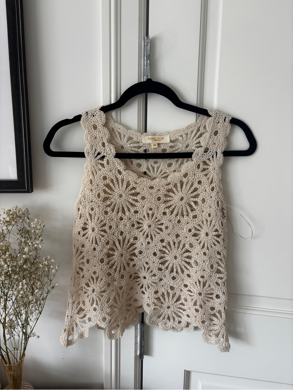Rebellion Beige Crochet Tank Top with Floral Motifs
